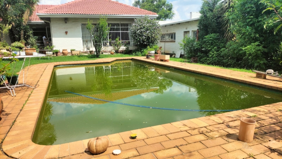 3 Bedroom Property for Sale in Greenhills Gauteng