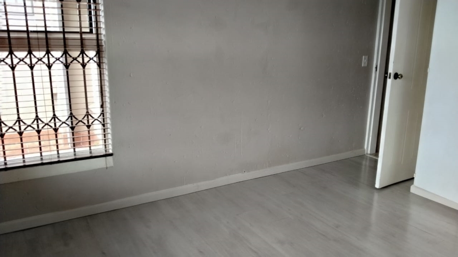 2 Bedroom Property for Sale in Rangeview Gauteng