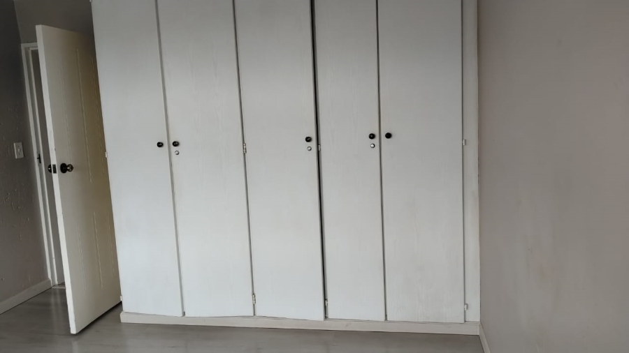 2 Bedroom Property for Sale in Rangeview Gauteng