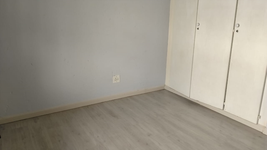 2 Bedroom Property for Sale in Rangeview Gauteng