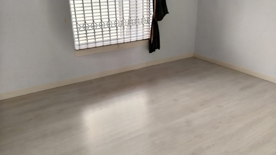 2 Bedroom Property for Sale in Rangeview Gauteng