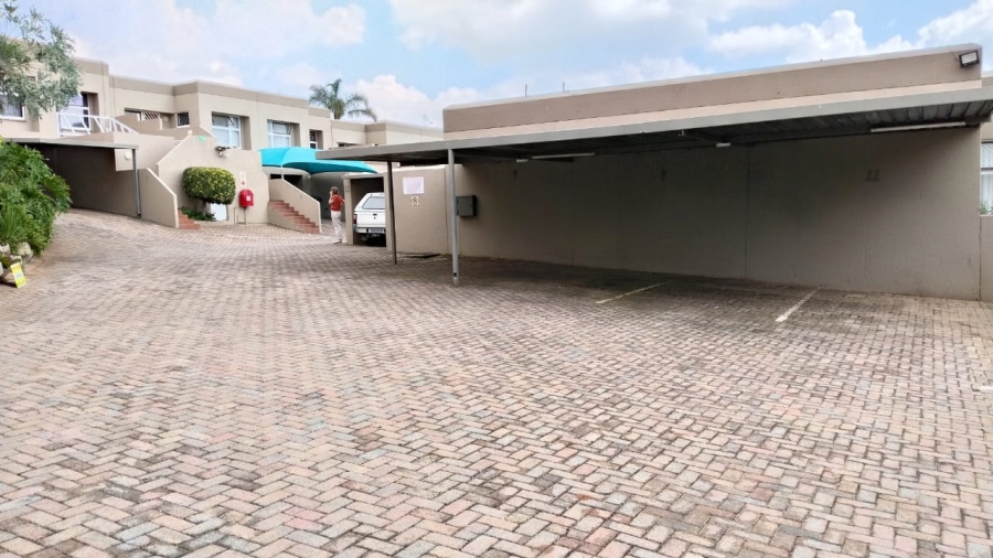 2 Bedroom Property for Sale in Rangeview Gauteng