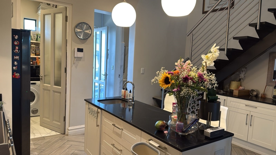 3 Bedroom Property for Sale in Bryanston Gauteng