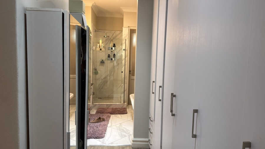 3 Bedroom Property for Sale in Bryanston Gauteng