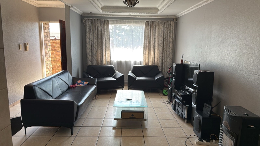 3 Bedroom Property for Sale in Terenure Gauteng
