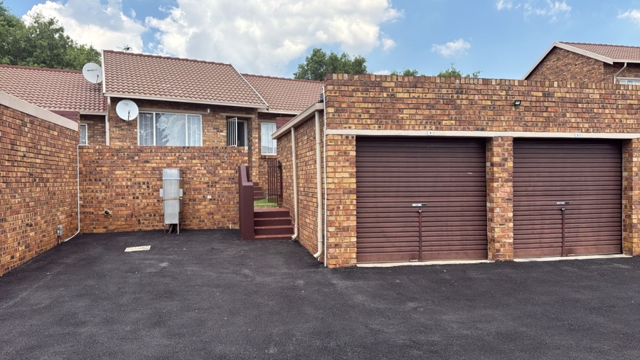 3 Bedroom Property for Sale in Terenure Gauteng