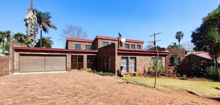 4 Bedroom Property for Sale in Terenure Gauteng