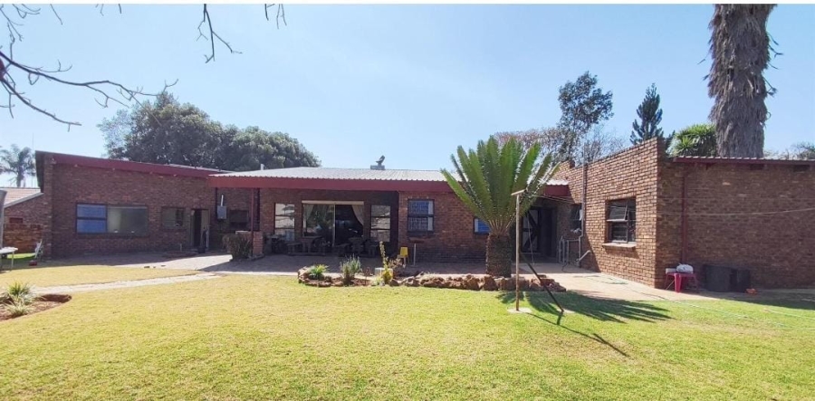 4 Bedroom Property for Sale in Terenure Gauteng