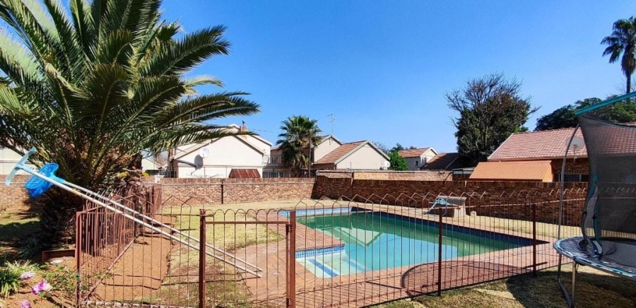 4 Bedroom Property for Sale in Terenure Gauteng