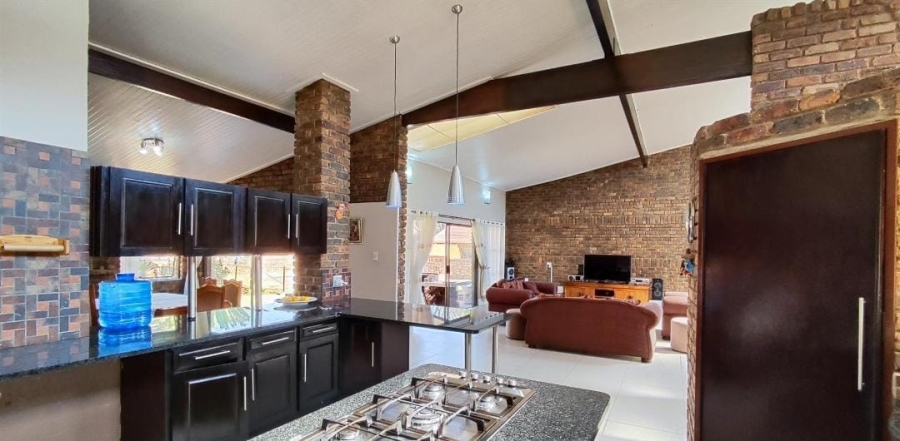 4 Bedroom Property for Sale in Terenure Gauteng