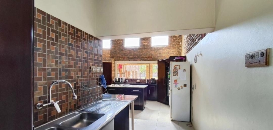 4 Bedroom Property for Sale in Terenure Gauteng