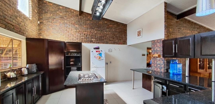 4 Bedroom Property for Sale in Terenure Gauteng