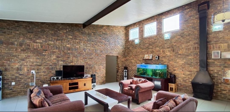 4 Bedroom Property for Sale in Terenure Gauteng