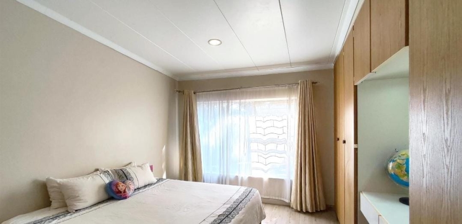 4 Bedroom Property for Sale in Terenure Gauteng