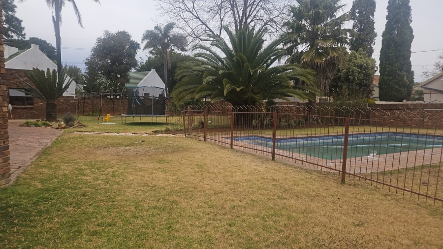 4 Bedroom Property for Sale in Terenure Gauteng