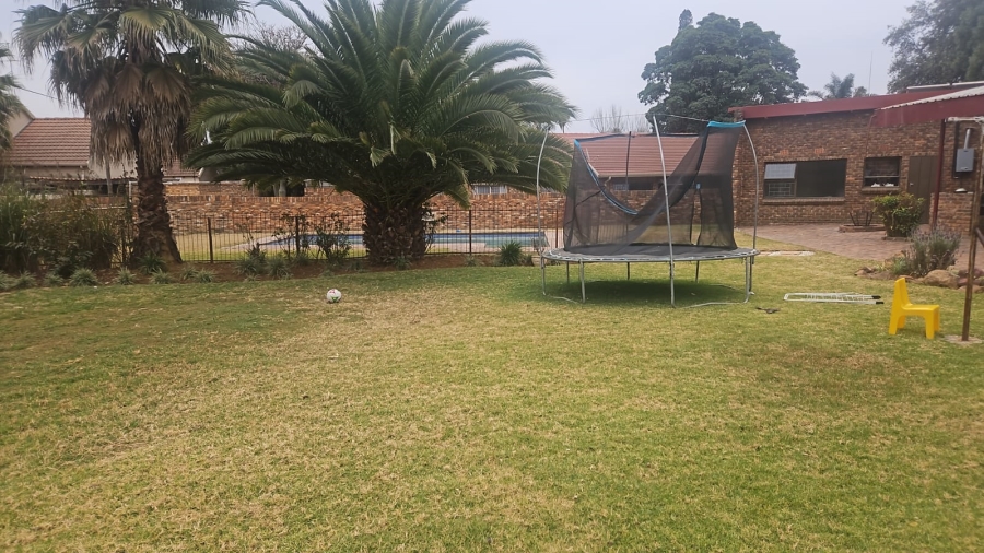 4 Bedroom Property for Sale in Terenure Gauteng