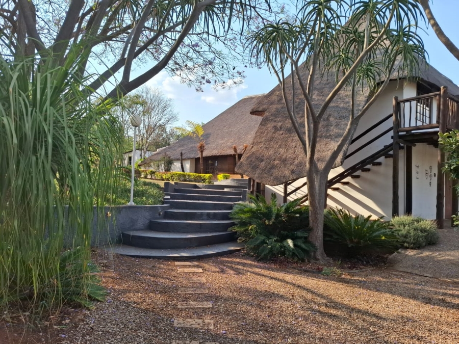 8 Bedroom Property for Sale in Kameeldrift West Gauteng