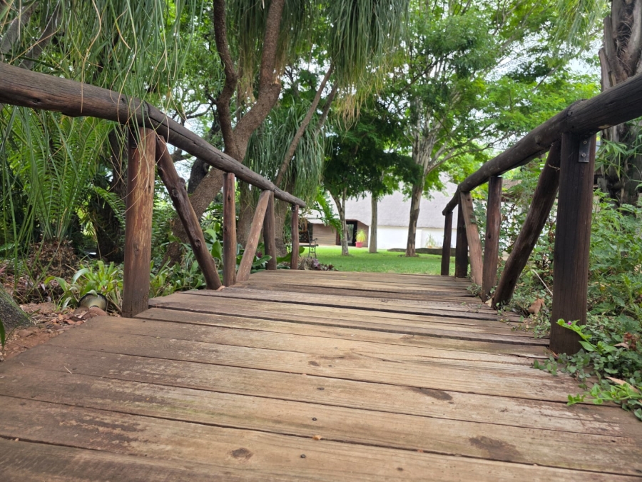 8 Bedroom Property for Sale in Kameeldrift West Gauteng