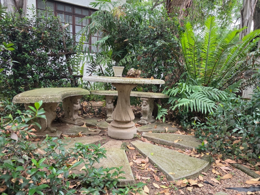 8 Bedroom Property for Sale in Kameeldrift West Gauteng