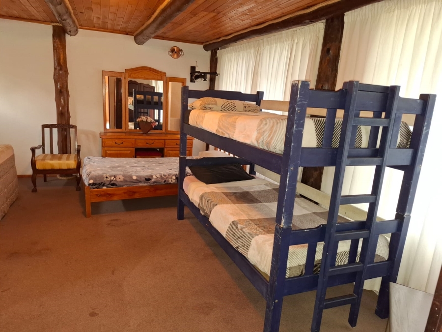 8 Bedroom Property for Sale in Kameeldrift West Gauteng