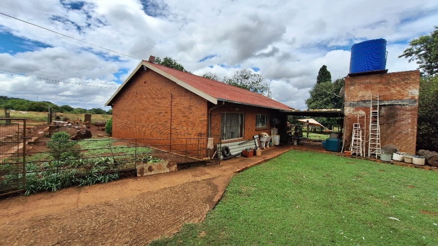 3 Bedroom Property for Sale in Haakdoornboom Gauteng