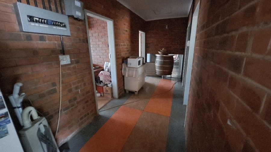 3 Bedroom Property for Sale in Haakdoornboom Gauteng