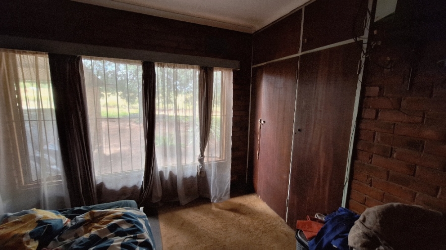 3 Bedroom Property for Sale in Haakdoornboom Gauteng