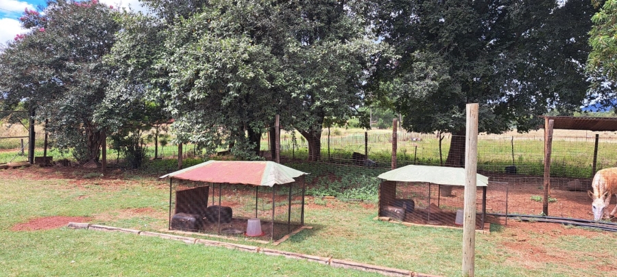 3 Bedroom Property for Sale in Haakdoornboom Gauteng