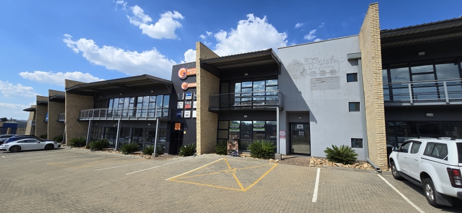 To Let commercial Property for Rent in North Riding Gauteng