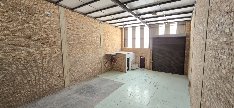To Let commercial Property for Rent in North Riding Gauteng