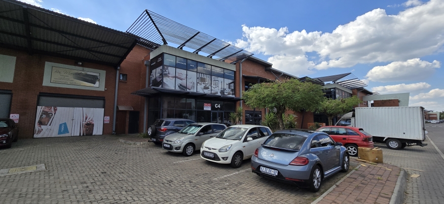 To Let commercial Property for Rent in North Riding Gauteng