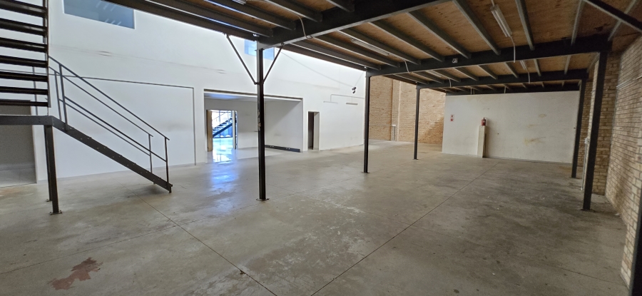 To Let commercial Property for Rent in North Riding Gauteng
