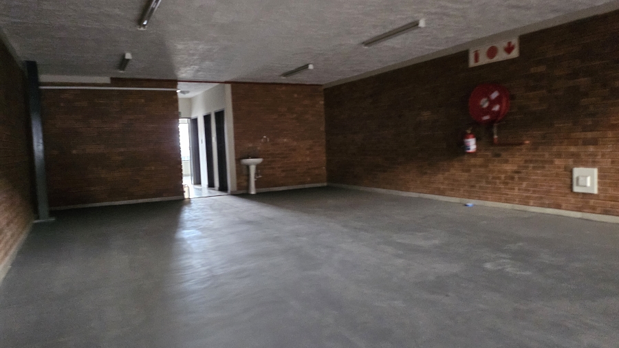 To Let commercial Property for Rent in Hennopspark Gauteng