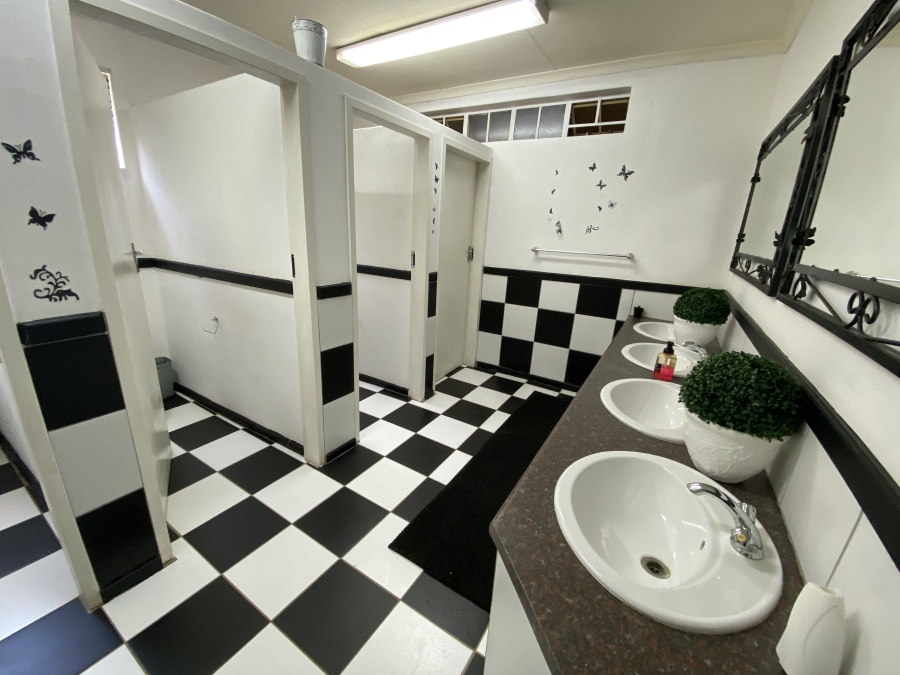 Commercial Property for Sale in Kameeldrift East Gauteng