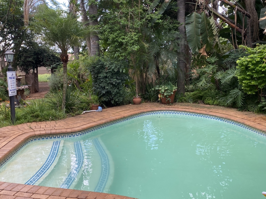 Commercial Property for Sale in Kameeldrift East Gauteng