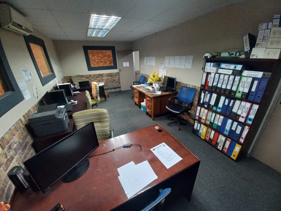 0 Bedroom Property for Sale in Silvertondale Gauteng