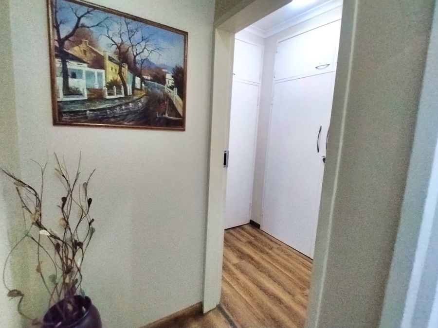 3 Bedroom Property for Sale in Garsfontein Gauteng