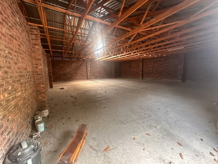 4 Bedroom Property for Sale in Glen Austin Gauteng