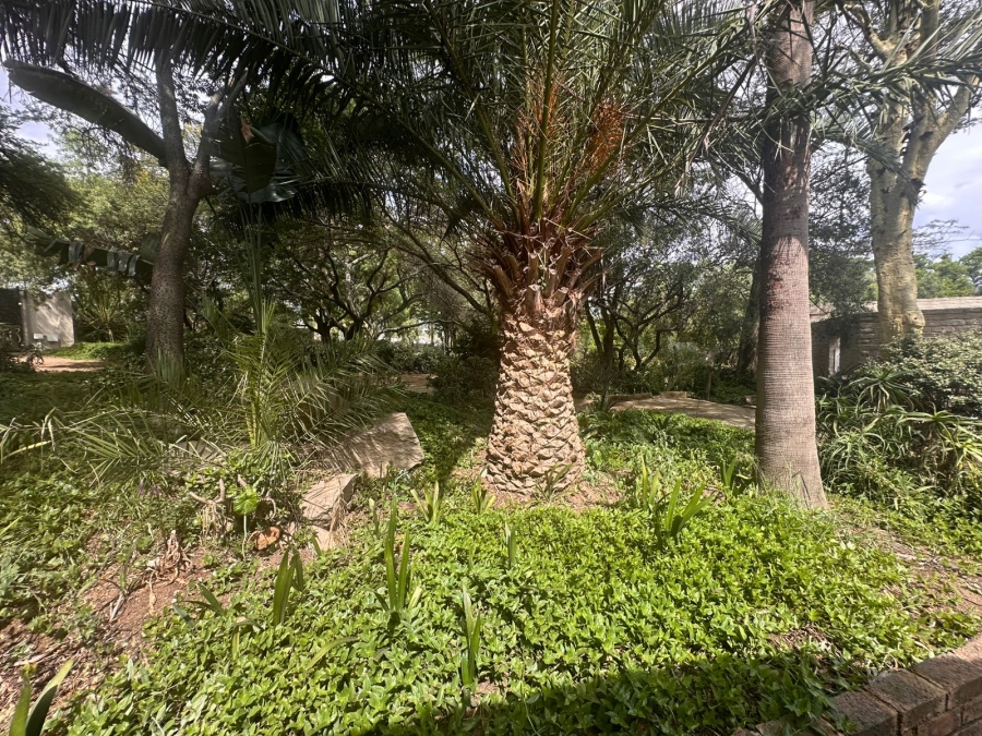 4 Bedroom Property for Sale in Glen Austin Gauteng