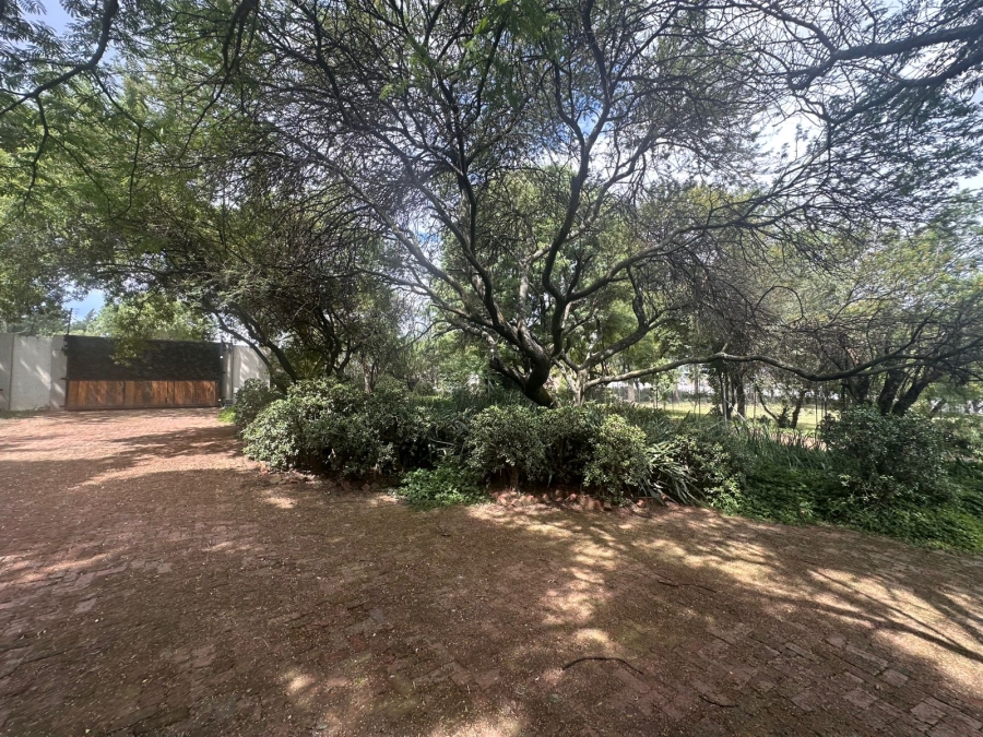 4 Bedroom Property for Sale in Glen Austin Gauteng