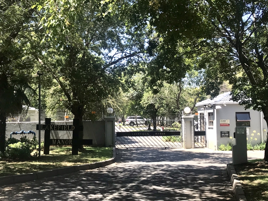 1 Bedroom Property for Sale in Lakefield Gauteng