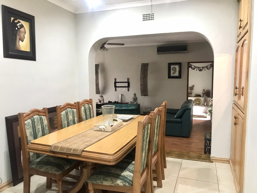 3 Bedroom Property for Sale in Mackenzie Park Gauteng