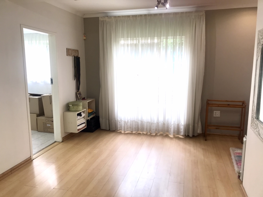 3 Bedroom Property for Sale in Mackenzie Park Gauteng