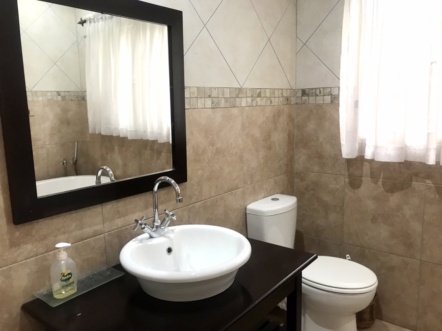 3 Bedroom Property for Sale in Mackenzie Park Gauteng