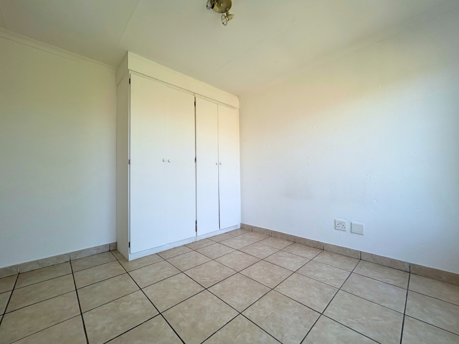 3 Bedroom Property for Sale in Amberfield Gauteng