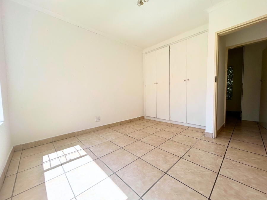 3 Bedroom Property for Sale in Amberfield Gauteng