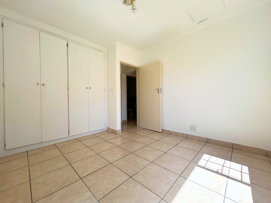 3 Bedroom Property for Sale in Amberfield Gauteng
