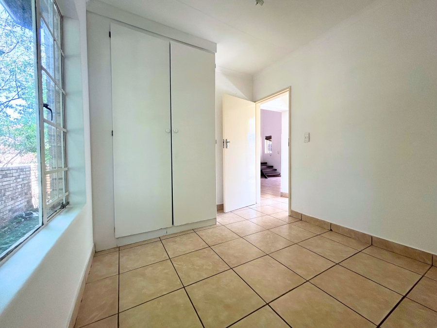 3 Bedroom Property for Sale in Amberfield Gauteng