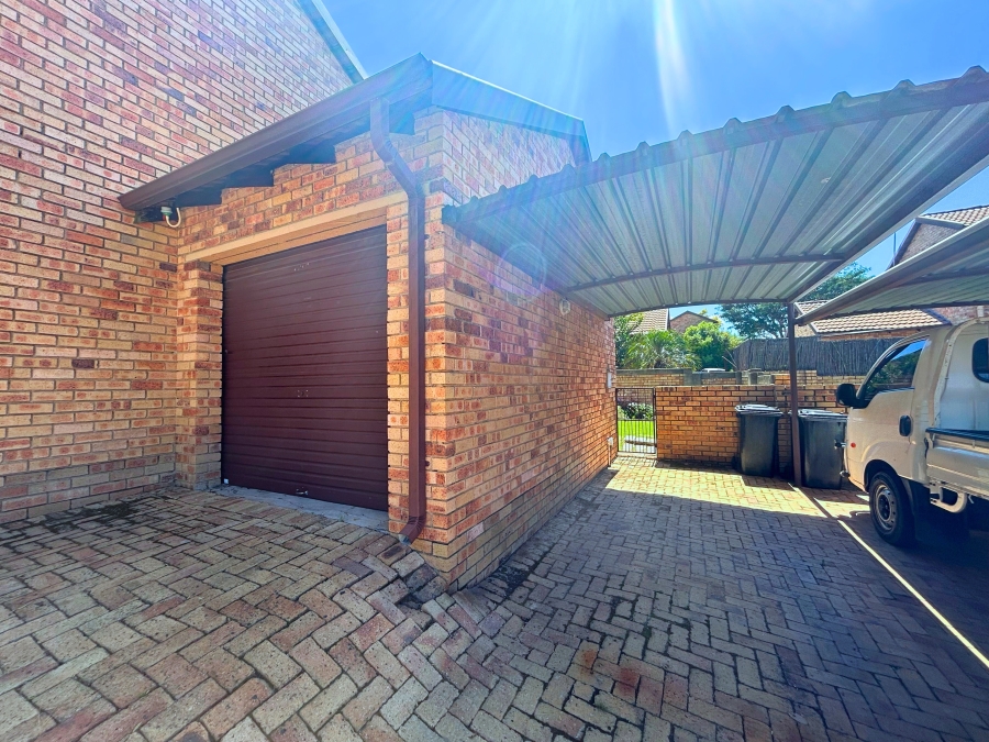 3 Bedroom Property for Sale in Amberfield Gauteng