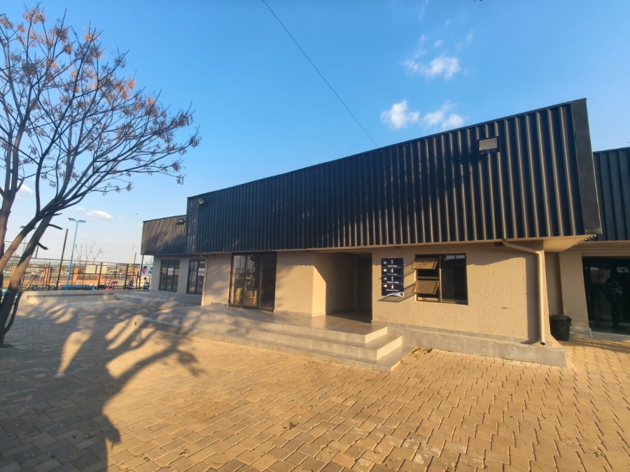 To Let commercial Property for Rent in Eldoraigne Gauteng
